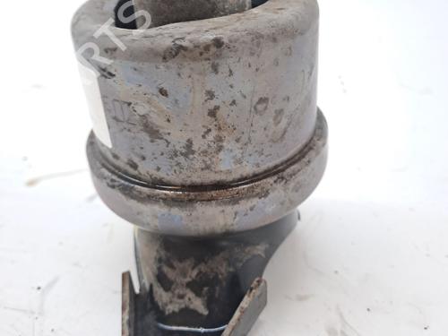 Engine mount VW TRANSPORTER T5 Van (7HA, 7HH, 7EA, 7EH) 2.5 TDI | BP23374772M89 