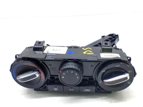 Used Climate control HYUNDAI i20 ACTIVE (IB, GB) 1.4 CRDI (90 hp) 31580632