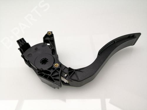 Used Pedal RENAULT CLIO IV (BH_) 1.5 dCi 75 (75 hp) 23650533