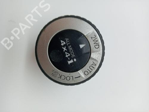 Used Electronic module NISSAN X-TRAIL II (T31) 2.0 dCi 4x4 (173 hp) 23354287