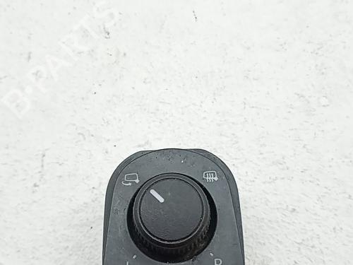 Mirror switch SEAT ATECA (KH7, KHP) 1.4 TSI | BP39741908I25 - Image 2