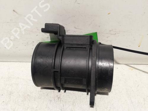 Used Mass air flow sensor MITSUBISHI SPACE STAR MPV (DG_A) 1.9 DI-D (DG4A) (102 hp) 25915593