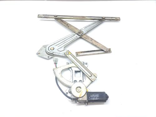 Front right window mechanism MITSUBISHI PAJERO I (L04_G, L14_G) 2.6 4WD (L042G, L047G) | BP31061668C23 
