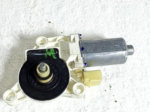 Right front window motor CHRYSLER SEBRING (JS) 2.0 CRD | BP30929833E20
