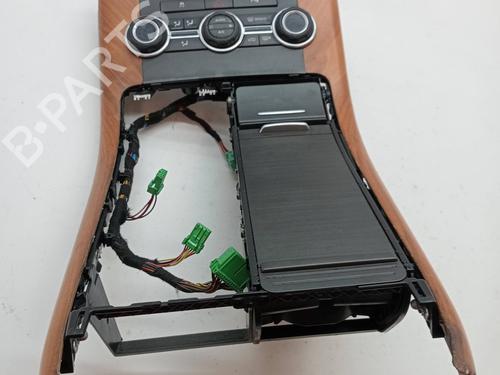 Used Middle console LAND ROVER RANGE ROVER SPORT I (L320) 3.0 D 4x4 (245 hp) 23351948