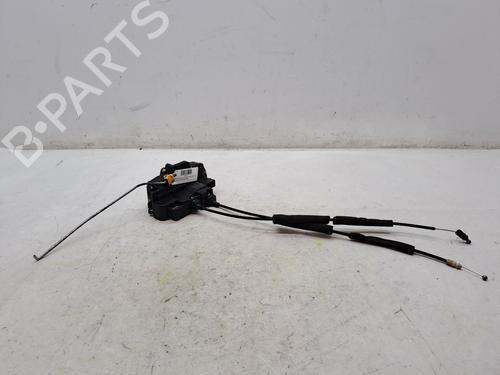 Used Front right lock CHEVROLET CAPTIVA (C100, C140) 2.0 D 4WD (150 hp) 23362311