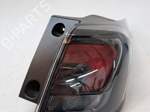 Right taillight OPEL CROSSLAND X / CROSSLAND (P17, P2QO) 1.2 (75) | BP26492365C35 