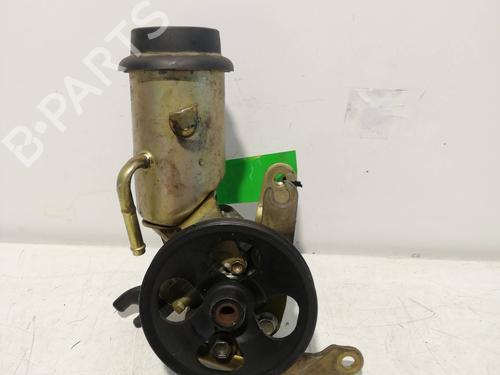 Styring servopumpe TOYOTA YARIS (_P1_) 1.3 (SCP12_, SCP13_, SCP12R, SCP13R) (87 hp) 25456776