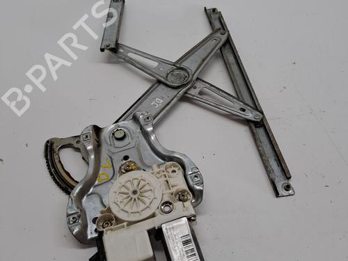 Lève-vitre avant gauche TOYOTA COROLLA (_E12_) 2.0 D-4D (CDE120R, CDE120L_) (116 hp) 23942930