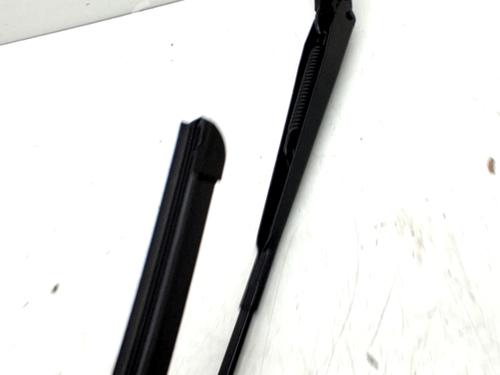 front-windshield-wiper-arm-mg-mg-zs-suv-azs1-2017-31801893 main image