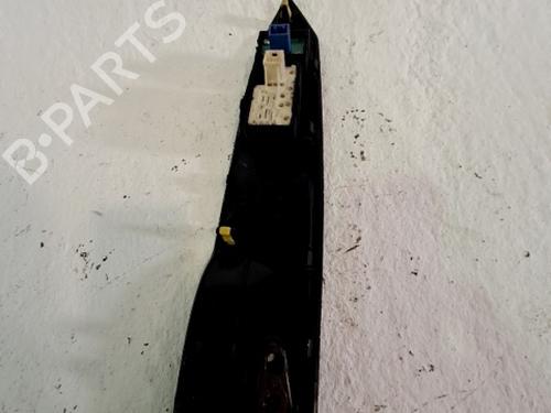 Used Right front window switch LEXUS CT (ZWA10_) 200h (ZWA10_, ZWA10R) (136 hp) 29557634