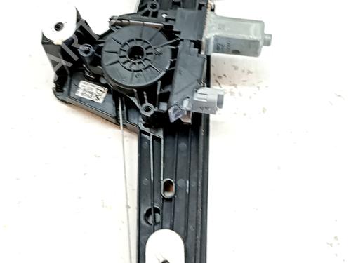 Alzacristallo posteriore destro OPEL CORSA F (P2JO) 1.2 Turbo Hybrid (68) (136 hp) 32042143