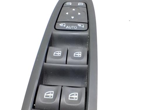 Used Left front window switch RENAULT SCÉNIC IV (J9_) 1.3 TCe 160 (J9NC) (159 hp) 32105730