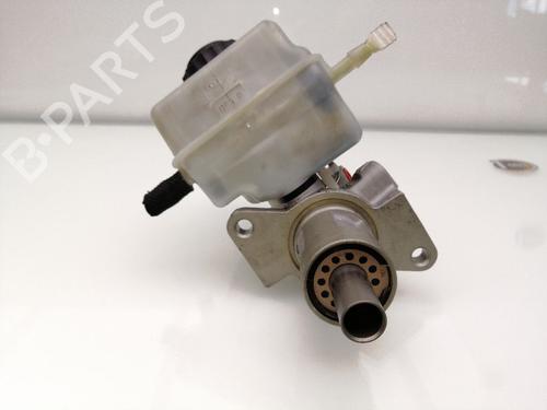 Brake master cylinder BMW 1 Coupe (E82) 120 d | BP23378324M77 