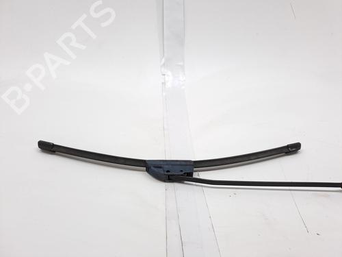 Front windshield wiper arm BMW X3 (E83) 2.5 i | BP23362267C143 