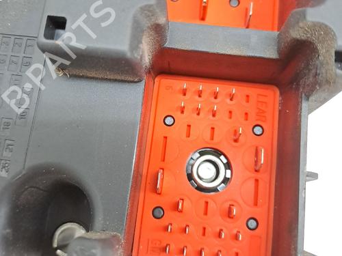 Fuse box OPEL VECTRA C GTS (Z02) 1.9 CDTI (F68) | BP23367569E1 