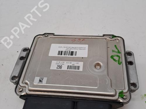 Used Engine control unit (ECU) HYUNDAI ELANTRA VI Saloon (AD, ADA) 1.6 (128 hp) 23365364