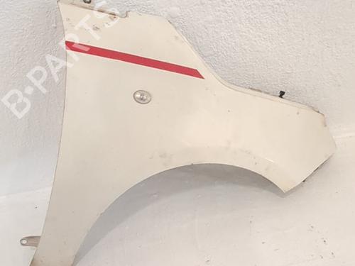 Used Right front fenders Right front fenders 38437534 38437534