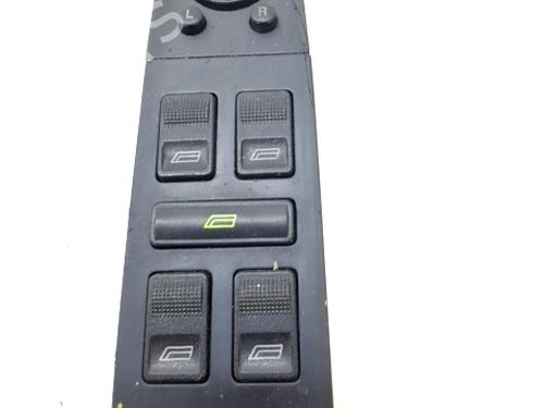 Pulsantiera anteriore sinistra AUDI 80 B4 Saloon (8C2) 2.0 E (115 hp) 29991659