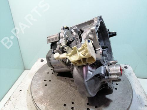 Used Gearbox Gearbox PEUGEOT 208 I (CA_, CC_) 1.6 HDi (92 hp) 23936538 23936538
