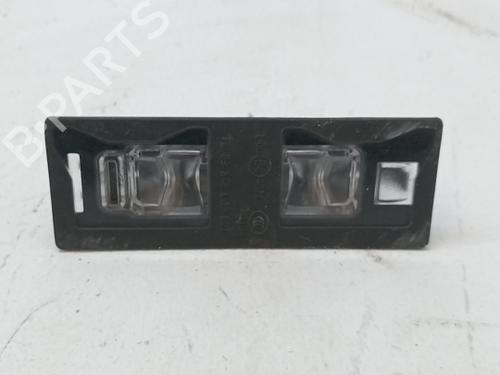 Used Licence plate light Licence plate light AUDI Q2 (GAB, GAG) 30 TDI (115 hp) 40547433 40547433