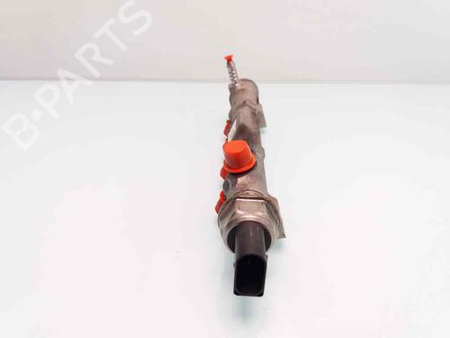 Used Injection rail SEAT LEON (5F1) 1.6 TDI (90 hp) 24139908