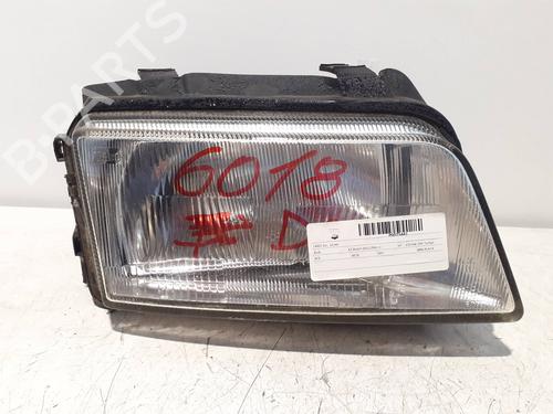 Used Right headlight AUDI A4 B5 (8D2) 1.8 (125 hp) 25988705