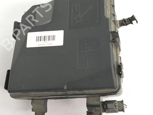Caixa de fusíveis Caixa de fusíveis DS DS 4 II (FR_, FB_, F3_, FP_) BlueHDi 130 (FBYHZT) (130 hp) 35968229 35968229