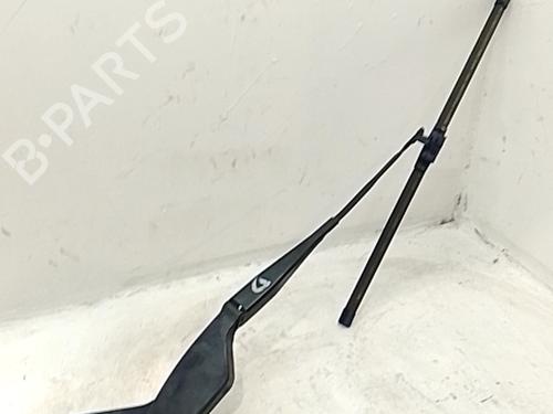 front-windshield-wiper-arm-mercedes-benz-c-class-w204-2007-2008-2009-2010-2011-2012-2013-2014-2015-36108993 main image