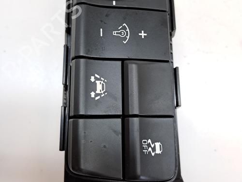 Used Switch KIA SPORTAGE IV (QL, QLE) 1.7 CRDi (116 hp) 25987657