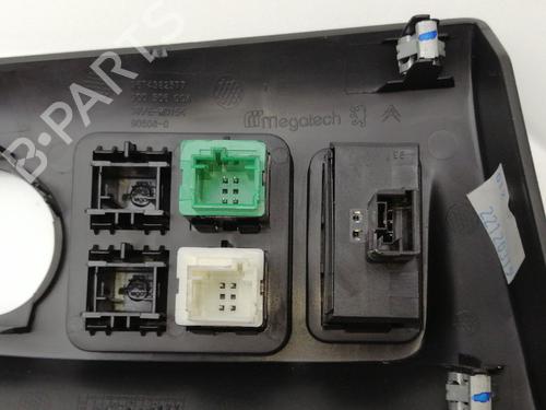 Switch CITROËN C-ELYSEE (DD_) 1.2 PureTech 82 (DDHMRP) | BP23458461I30