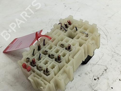 Fuse box LAND ROVER RANGE ROVER EVOQUE (L538) 2.0 D 4x4 | BP39555790E1 - Image 2