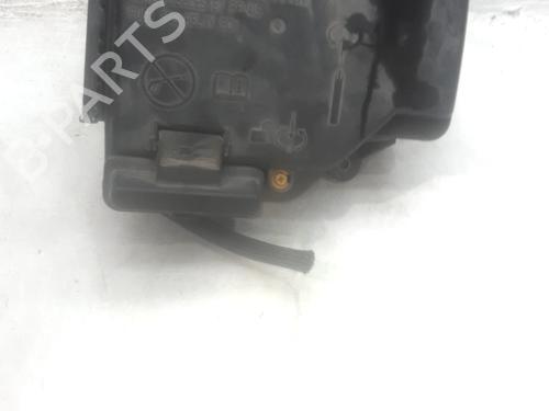 Used Fuse box Fuse box 36665832 36665832
