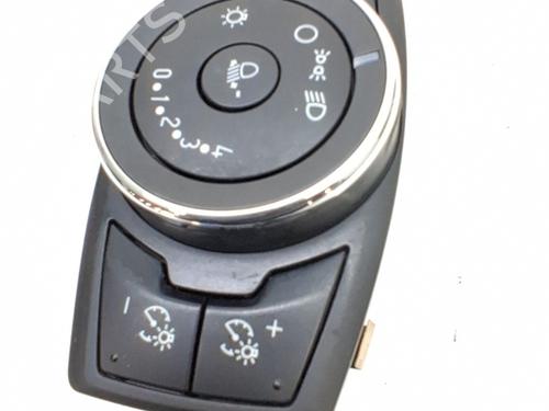 headlight-switch-ford-tourneo-courier-b460-mpv-2014-36257836 main image