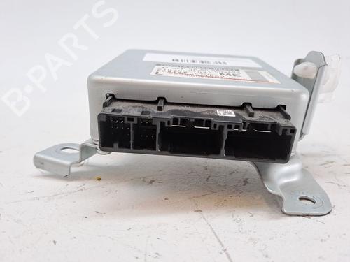 Electronic module TOYOTA YARIS (_P13_) 1.3 (NSP130_, NSP130) | BP24172223M83 