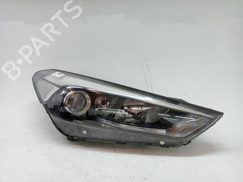 Used Right headlight HYUNDAI ix35 (LM, EL, ELH) 1.7 CRDi (116 hp) 24444917