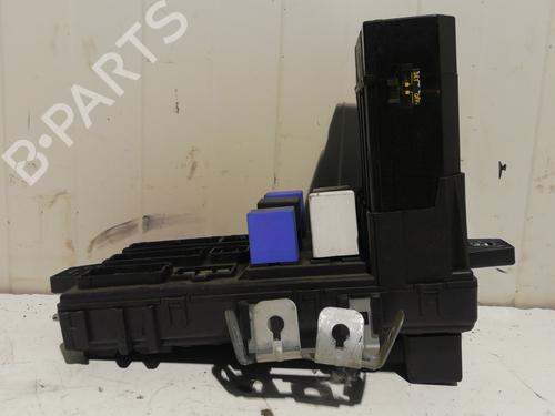 Fuse box HYUNDAI SANTA FÉ I (SM) 2.4 16V 4x4 | BP25460593E1 