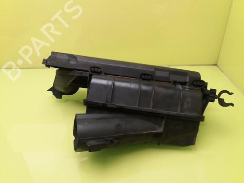 Used Air filter box PEUGEOT 206 Hatchback (2A/C) 1.4 HDi eco 70 (68 hp) 23650941