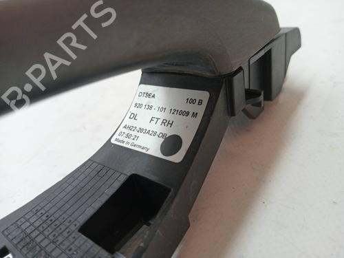 Front right exterior door handle LAND ROVER RANGE ROVER SPORT I (L320) 3.0 D 4x4 | BP23354058C129 