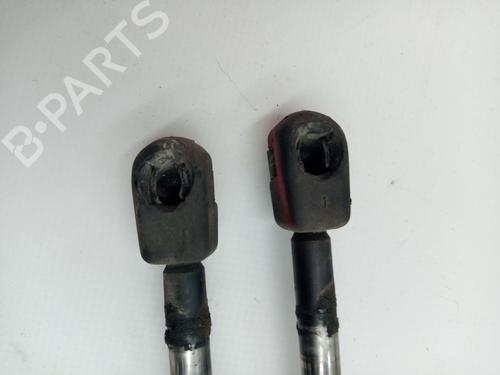 Tailgate lift support VW TRANSPORTER T4 Van (70A, 70H, 7DA, 7DH) 2.4 D 7D0829331D