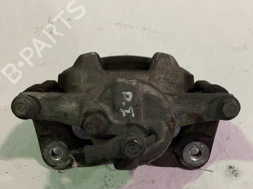 Venstre bremsekaliber foran Venstre bremsekaliber foran TOYOTA COROLLA Hatchback (_E21_, _EA1_, _EH1_) 1.8 Hybrid (ZWE211, ZWE219) (122 hp) 34264965 34264965