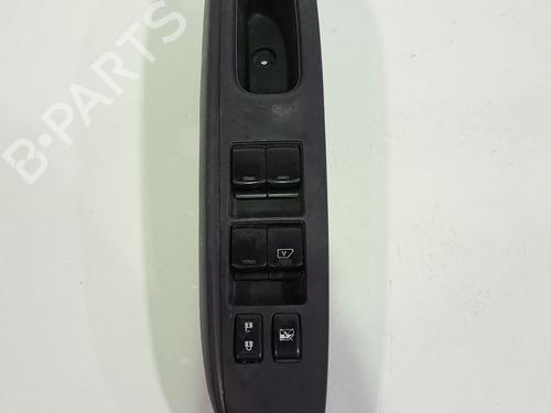 Used Left front window switch NISSAN NOTE (E12) 1.2 (80 hp) 23371757