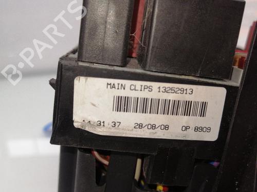 Sikringsdose OPEL CORSA D (S07) 1.3 CDTI (L08, L68) (75 hp) 23382149