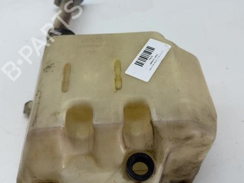 Used Windscreen washer tank HONDA ACCORD VII (CL, CN) 2.0 (CL7) (155 hp) 30368278