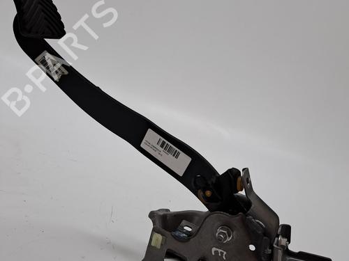 Used Clutch pedal KIA SPORTAGE III (SL) 1.7 CRDi (116 hp) 23365405