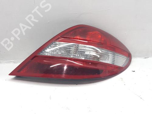 Used Right taillight Right taillight MERCEDES-BENZ SLK (R171) 200 Kompressor (171.442) (163 hp) 34537182 34537182
