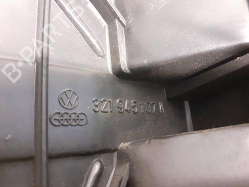 Left taillight VW PASSAT B3/B4 (3A2, 35I) 1.8 | BP25457840C34 