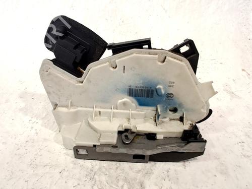 rear-right-lock-seat-leon-5f1-2012-2013-2014-2015-2016-2017-2018-2019-2020-2021-33765194 main image