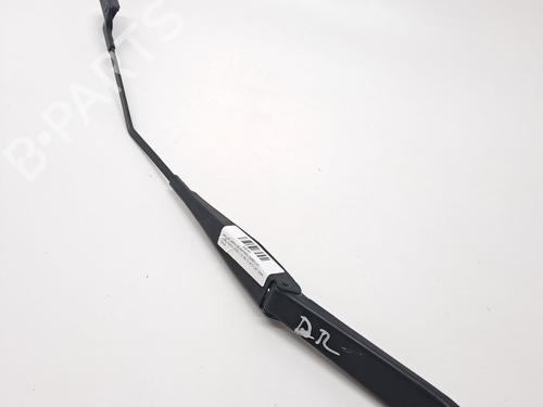Used Front windshield wiper arm FORD FIESTA VI (CB1, CCN) 1.25 (82 hp) 27252765