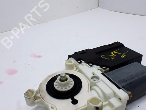 Left front window motor CITROËN C5 I (DC_) 2.0 HDi (DCRHZB, DCRHZE) | BP38418729E21 - Image 5